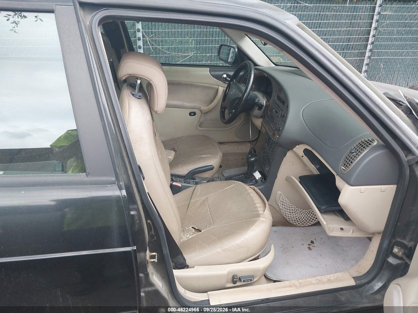 2000 SAAB 9-3 auction photo 5