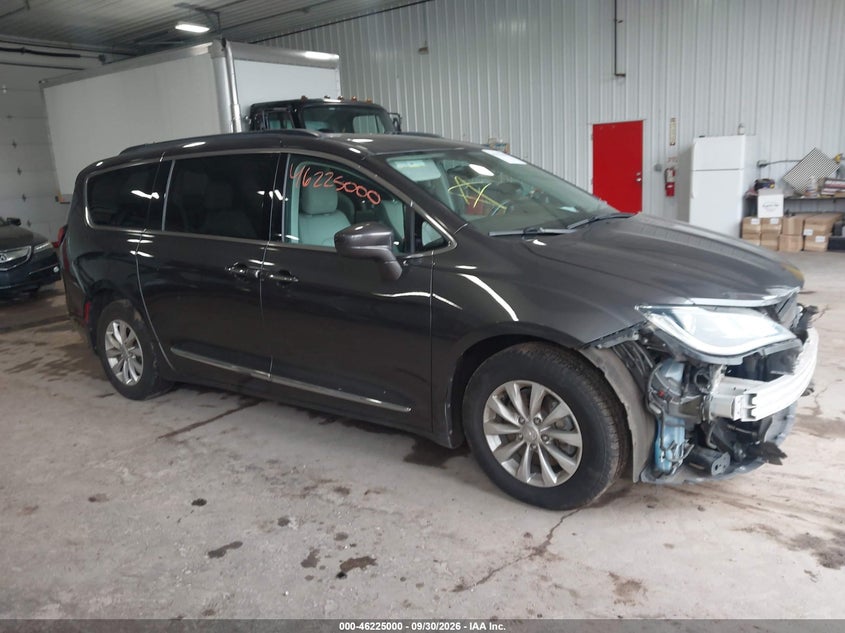 Vin: 2c4rc1bg8hr538929, lot: 46724987, chrysler pacifica touring-l 2017 img_1