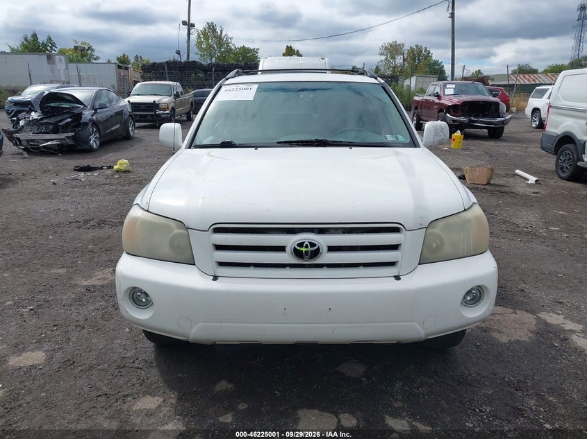 TOYOTA HIGHLANDER 2005 VIN JTEEP21A250128036