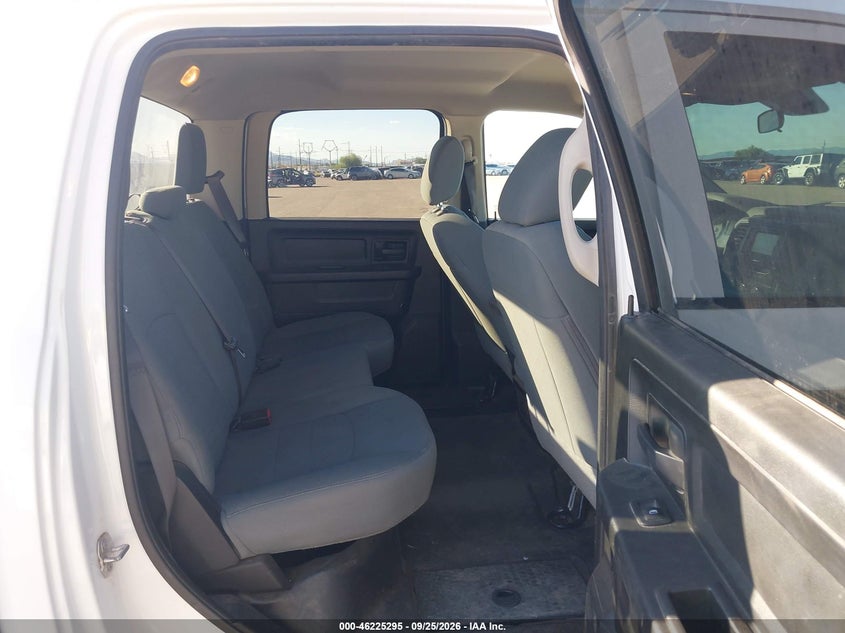 2019 RAM 1500 CLASSIC auction photo 8