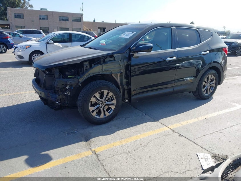 2014 Hyundai Santa Fe Sport 2.4L, Front End, IAAI, VIN 5XYZU3LB1EG126136 — photo 2