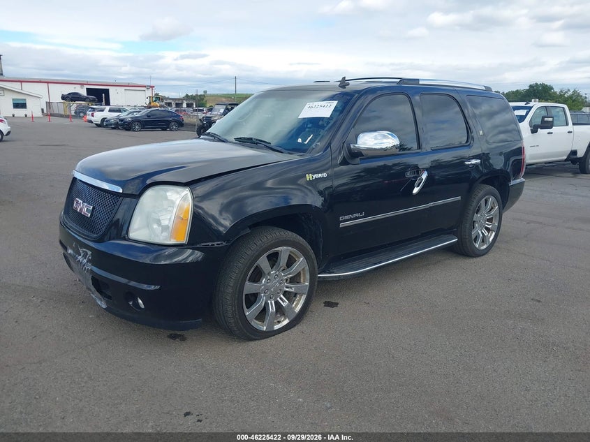 2010 GMC Yukon Hybrid Denali, Правый зад, IAAI, VIN 1GKUKGEJ8AR184210 — фото 2