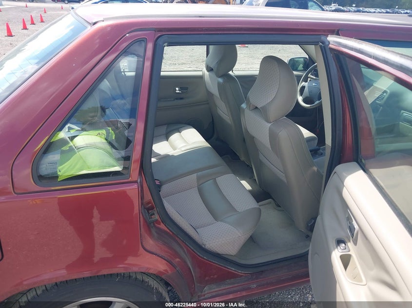 VOLVO S70 2000 VIN YV1LS61J2Y2627598