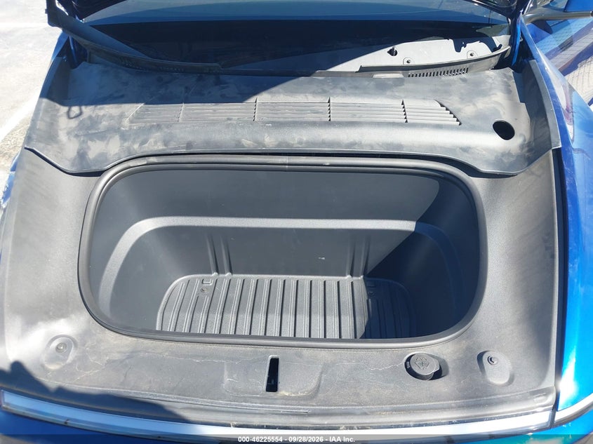 TESLA MODEL Y - zdjęcie 10