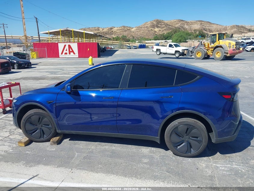 TESLA MODEL Y - zdjęcie 14