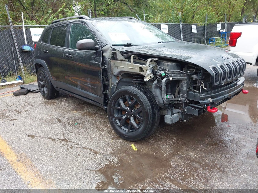 Vin: 1c4pjmbs4fw591960, lot: 46725543, jeep cherokee trailhawk 2015 img_1