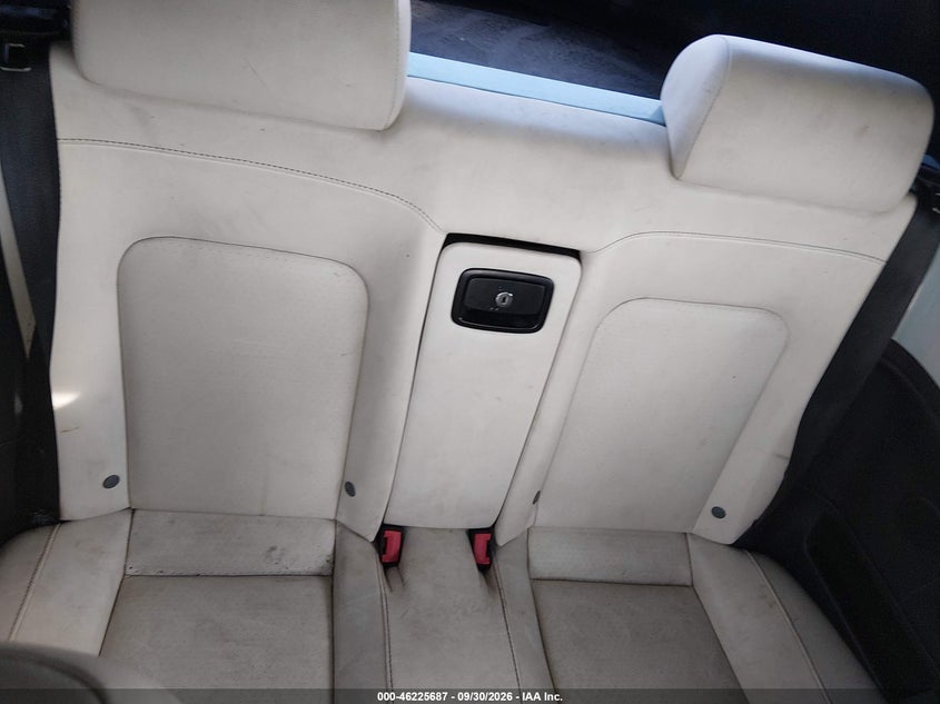 VOLKSWAGEN NEW BEETLE 2010 VIN 3VWRW3AL0AM002732