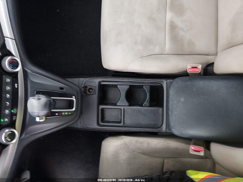 2016 HONDA CR-V LX · Фото 21