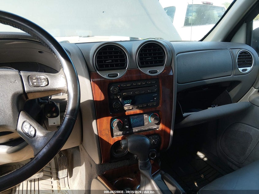 GMC ENVOY XL 2004 VIN 1GKES16S046191425