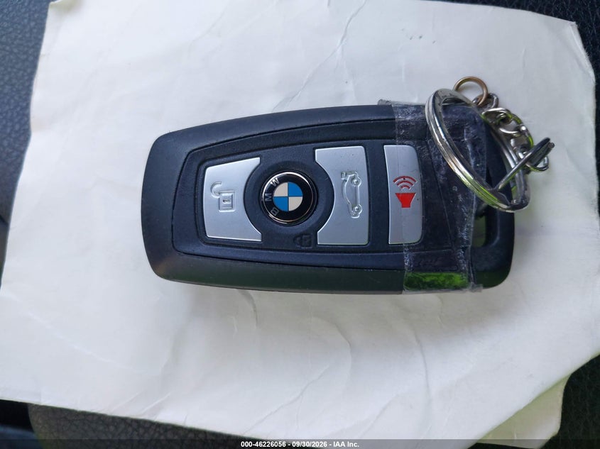 BMW 320I - zdjęcie 11