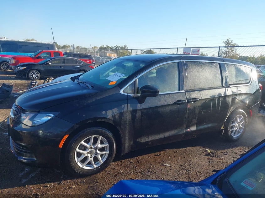 CHRYSLER PACIFICA 2017 VIN 2C4RC1DG5HR517372