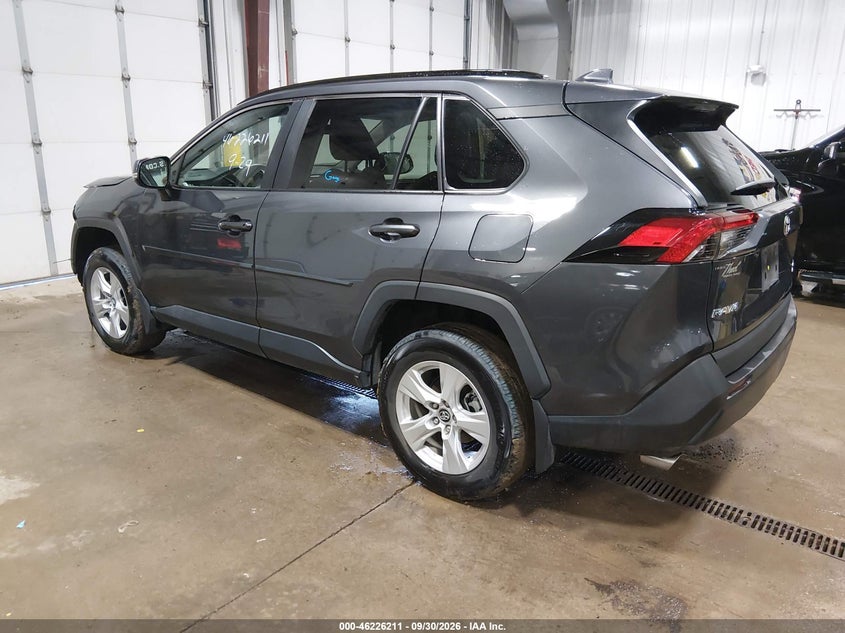 TOYOTA RAV4 - zdjęcie 3