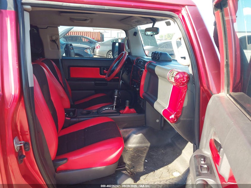 TOYOTA FJ CRUISER 2008 VIN JTEBU11F68K042612