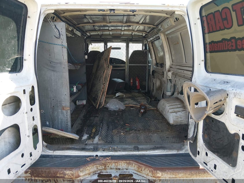 FORD E-150 2002 VIN 1FTRE142X2HA83841