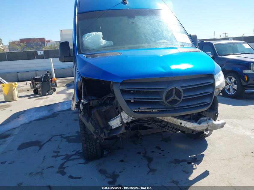2019 MERCEDES-BENZ SPRINTER 2500 STANDARD ROOF V6 · Photo 6