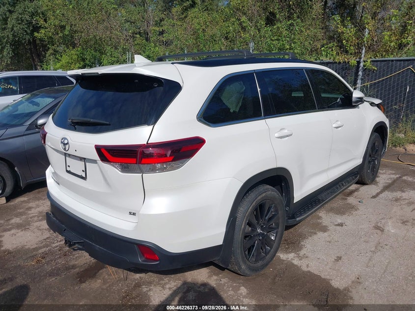 TOYOTA HIGHLANDER - zdjęcie 4