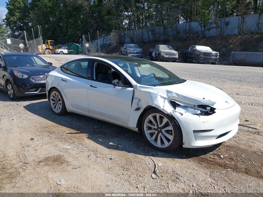 Vin: 5yj3e1ea5pf451829, lot: 46726372, tesla model 3 rear-wheel drive 20231