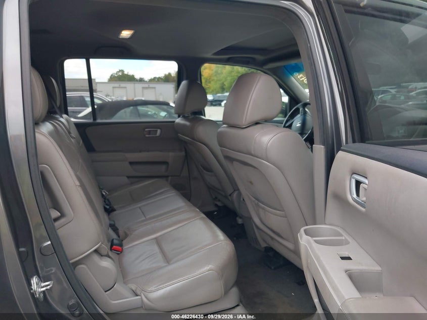 HONDA PILOT 2012 VIN 5FNYF4H77CB044822