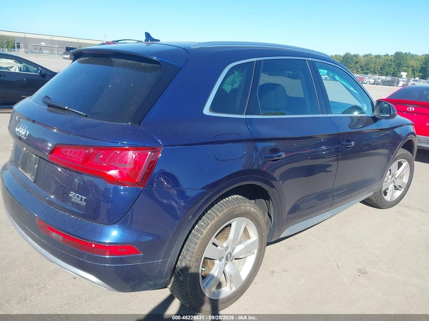 Vin: wa1bnafy7j2050634, lot: 46726519, audi q5 2.0t premium/2.0t tech premium 20184