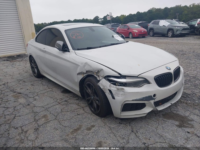 Vin: wba1j7c51gv359353, lot: 46726684, bmw m235i 2016 img_1