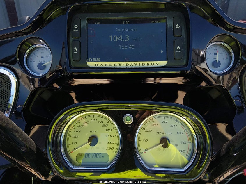 HARLEY-DAVIDSON FLTRXS 2015