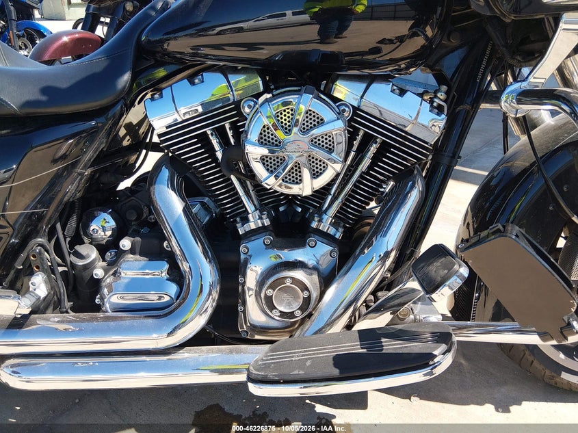HARLEY-DAVIDSON FLTRXS 2015