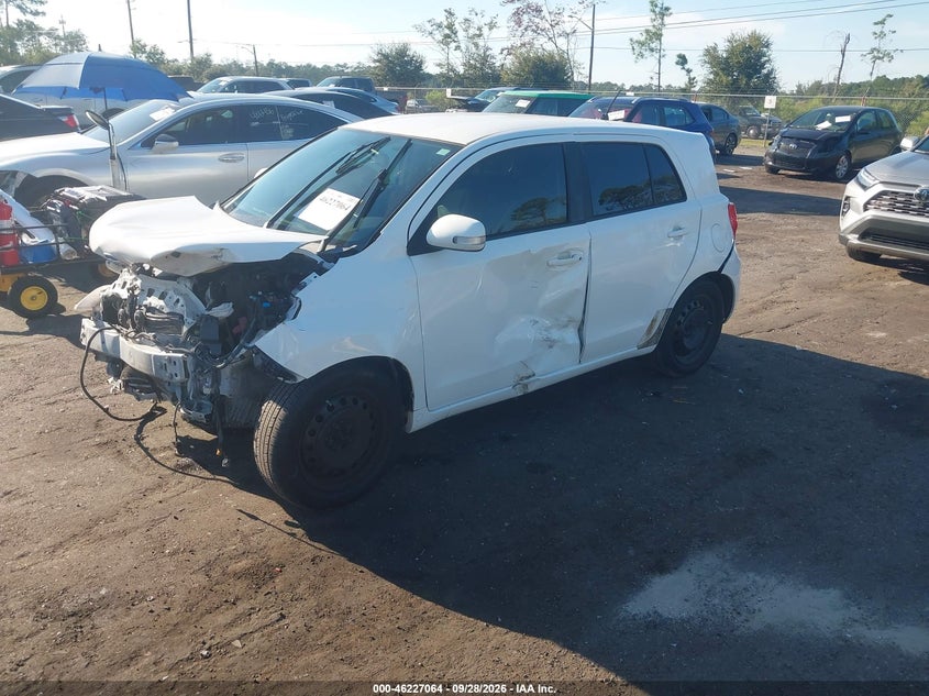 Фото 2 - SCION XD