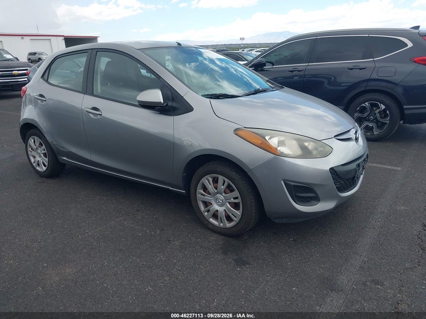 Vin: jm1de1kz9c0135535, lot: 46727101, mazda mazda2 sport 2012 img_1