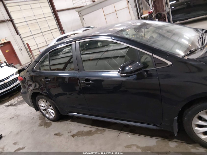 TOYOTA COROLLA - zdjęcie 14