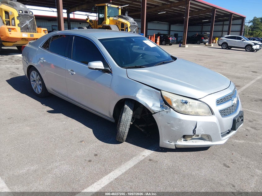 Vin: 1g11e5sa4df280302, lot: 46727243, chevrolet malibu 2lt 20131