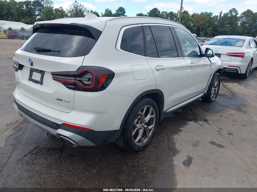 BMW X3 - zdjęcie 4