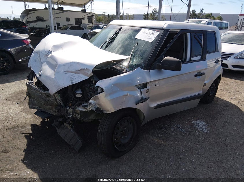 Vin: kndjt2a57d7495697, lot: 46727258, kia soul 20132