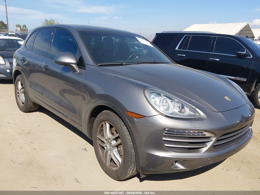 Vin: wp1aa2a20bla07379, lot: 46727275, porsche cayenne 2011 img_1