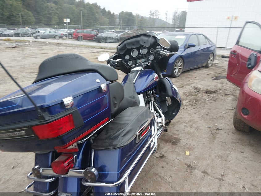 HARLEY-DAVIDSON FLHTCUI 2007