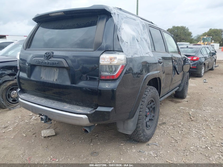 Vin: jteru5jr2n6051232, lot: 46727287, toyota 4runner trd off road premium 20224