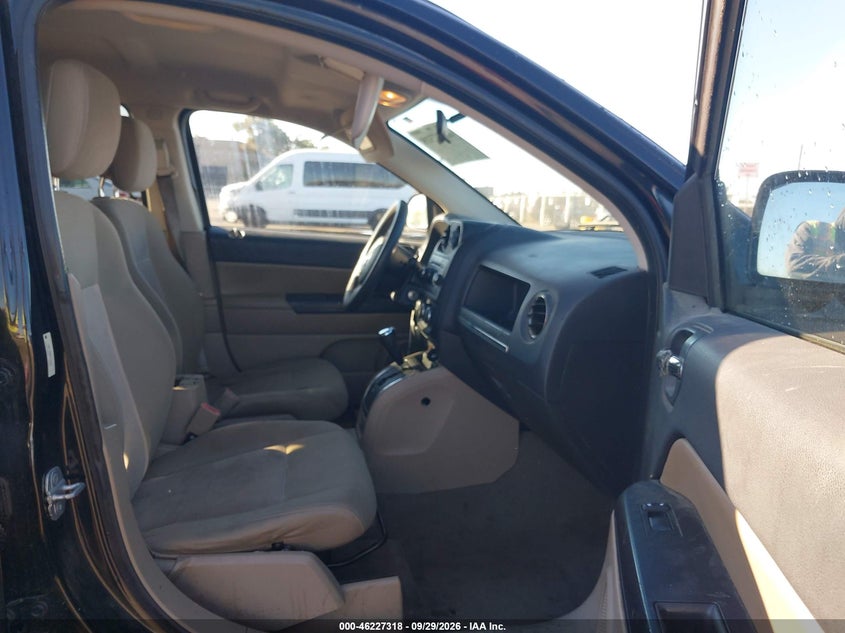 JEEP COMPASS 2011 VIN 1J4NT1FB8BD151623