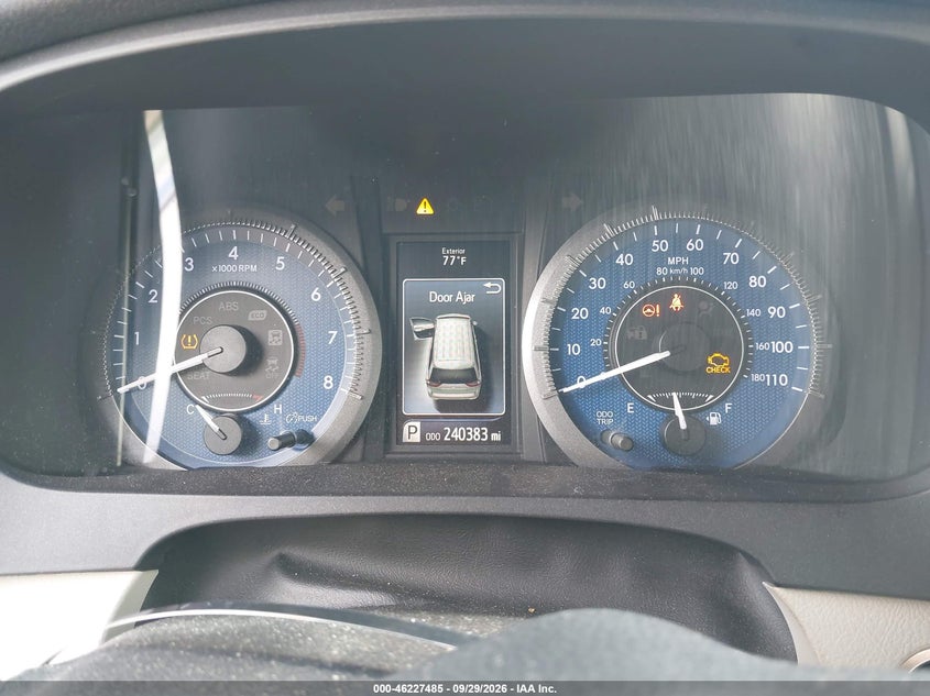 TOYOTA SIENNA - zdjęcie 7