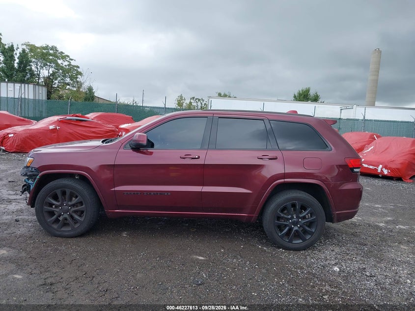 JEEP GRAND CHEROKEE - zdjęcie 15