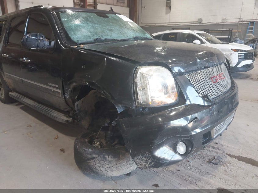 GMC YUKON XL 1500 2012 VIN 1GKS2MEF9CR315620