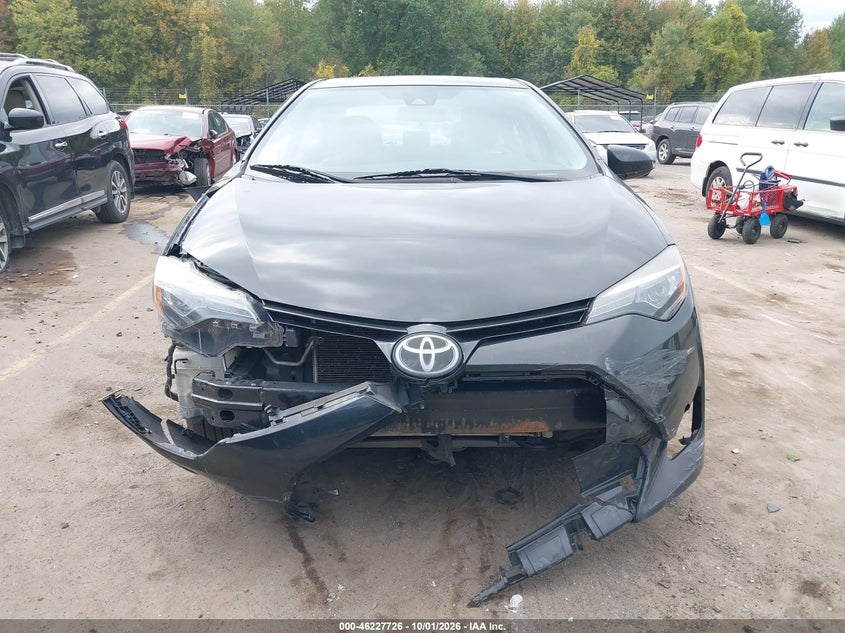 TOYOTA COROLLA - zdjęcie 13