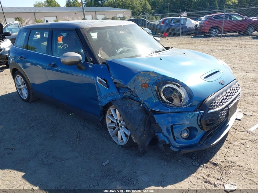 2023 MINI CLUBMAN COOPER S