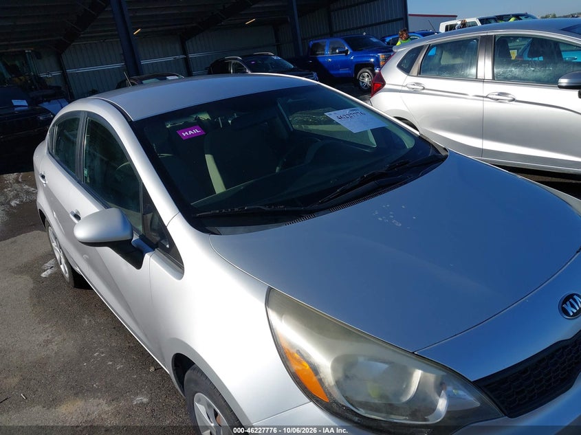 2016 KIA RIO LX · Фото 17