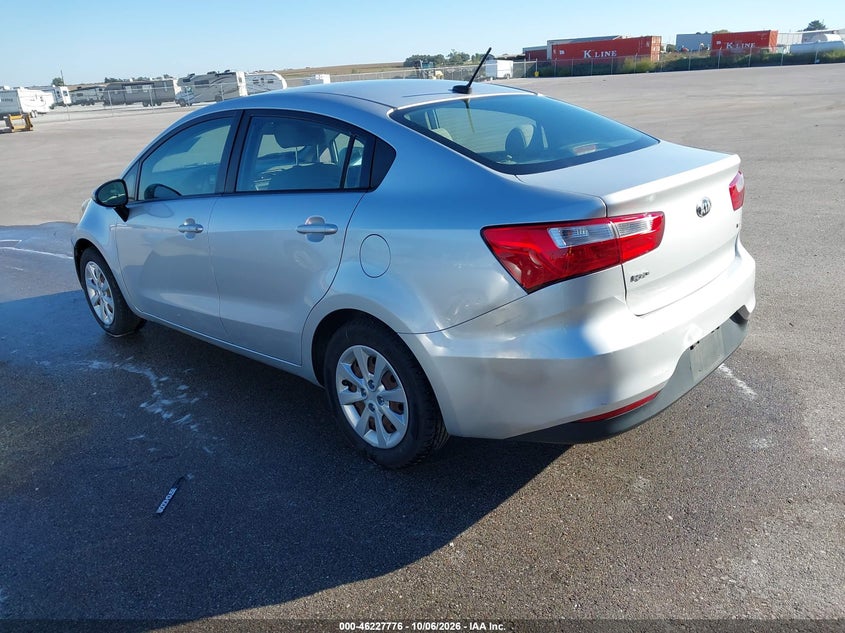 2016 KIA RIO LX · Фото 3