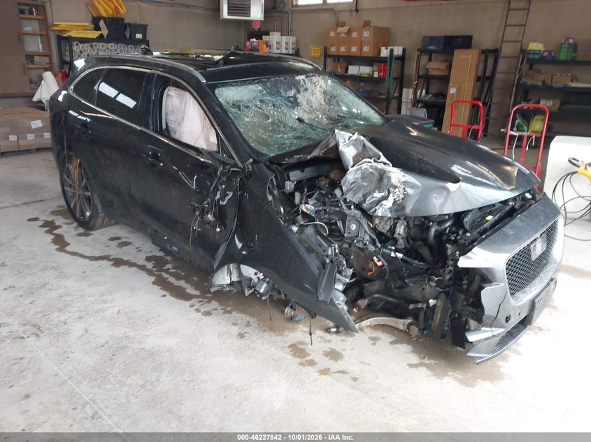 Vin: sadck2gxxka369391, lot: 46727829, jaguar f-pace 25t prestige/30t prestige 2019 img_1