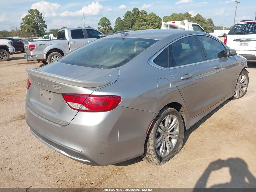 2015 CHRYSLER 200 LIMITED · Фото 4
