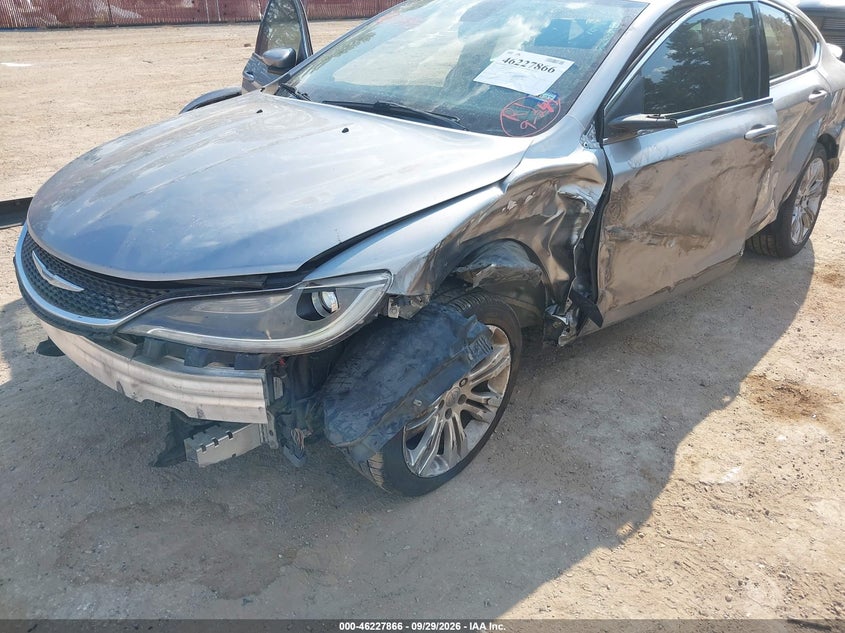 2015 CHRYSLER 200 LIMITED · Фото 6