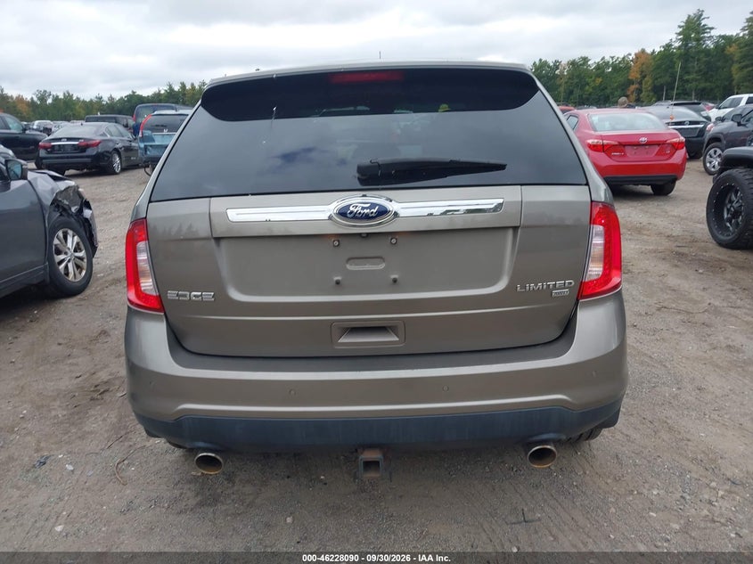 Фото 16 - FORD EDGE