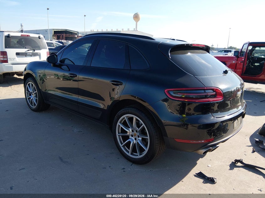 Vin: wp1ab2a51hlb10987, lot: 46728107, porsche macan s 20173