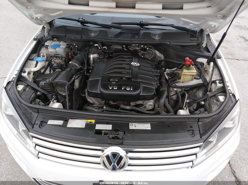 VOLKSWAGEN TOUAREG 2017 VIN WVGRF7BP9HD003990
