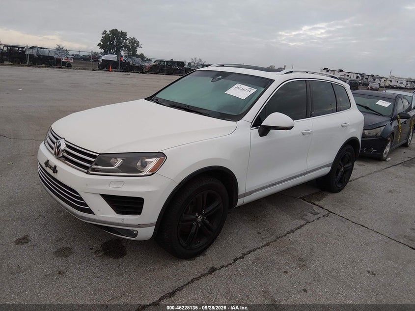VOLKSWAGEN TOUAREG 2017 VIN WVGRF7BP9HD003990
